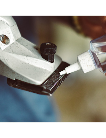 Huile Lubrifiante Liquide pour Tondeuse - 250ml