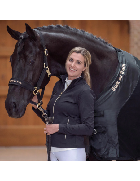 Licol Werano - Back On Track