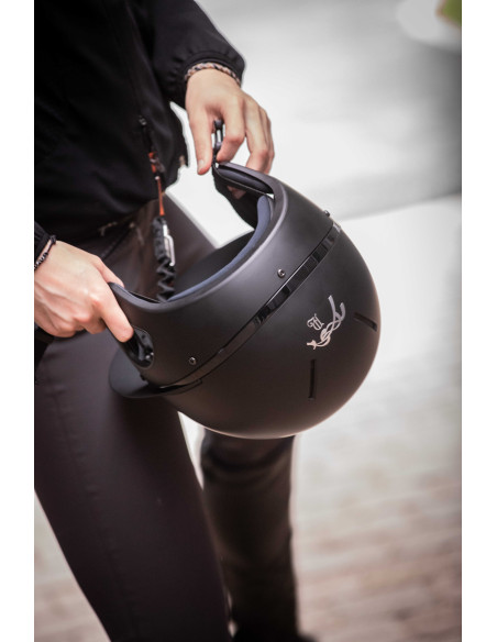 Casque Mat Visière Longue - Pénélope